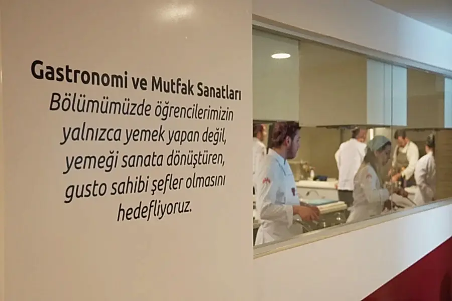 topkapı üniversitesi şişli yerleşkesi